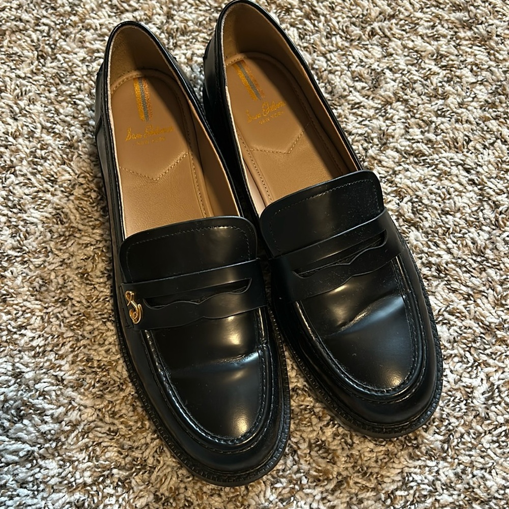 Classic Sam Edelman loafers size 9.5. Worn 2 times and in excellent condition.